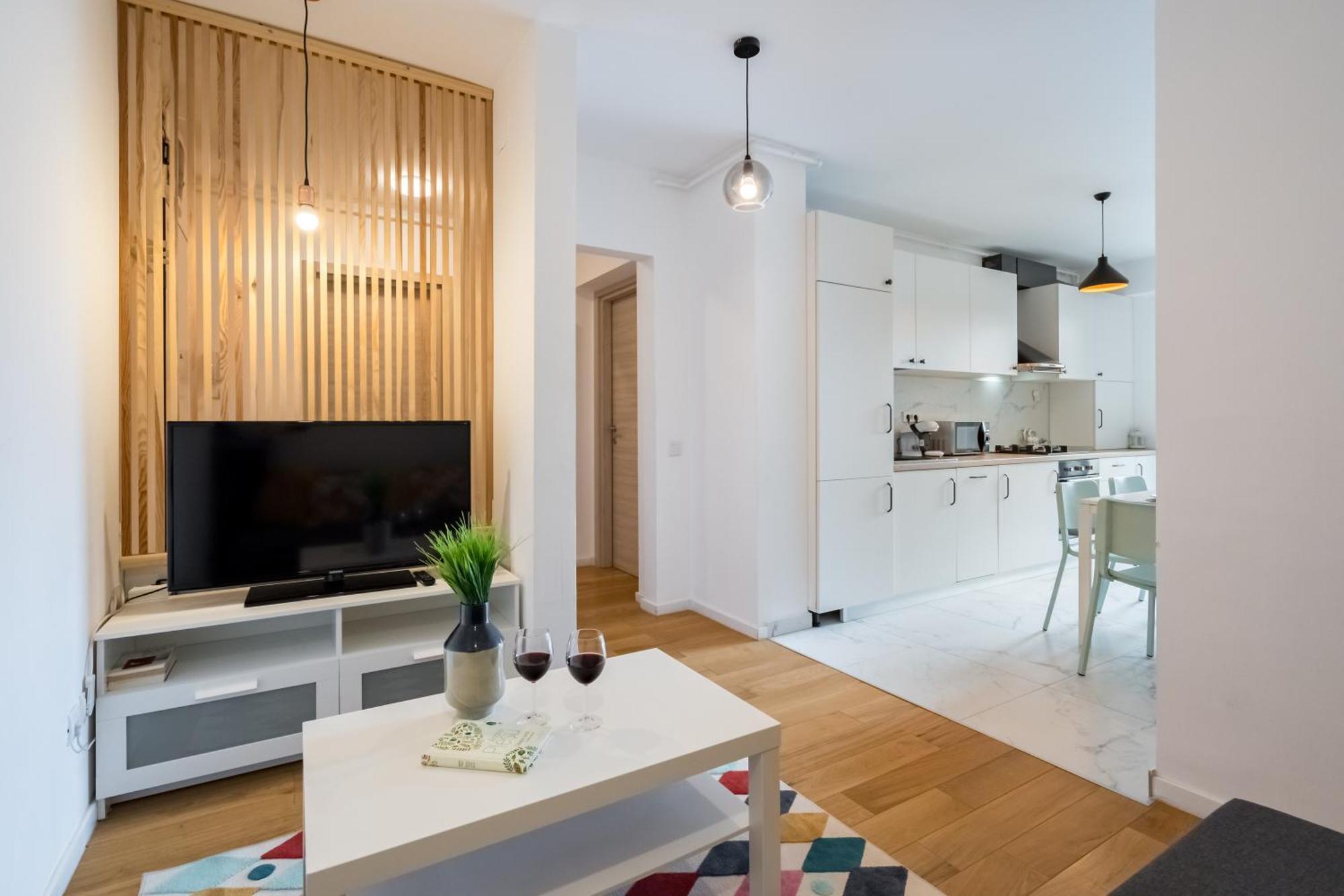 Papini'S Apartment -Apartment With Big Terrace บูคาเรสต์ ภายนอก รูปภาพ