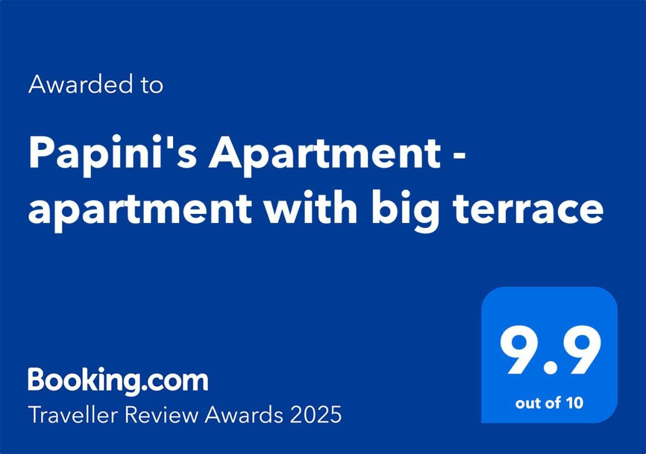 Papini'S Apartment -Apartment With Big Terrace บูคาเรสต์ ภายนอก รูปภาพ